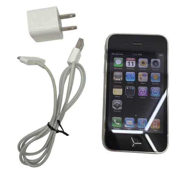 Apple iPhone 3G A1241 8GB Black AT&T iOS 4.2.1 w/ Charger - Picture 1 of 7